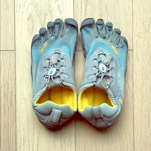 Vibram women’s Fivefingers